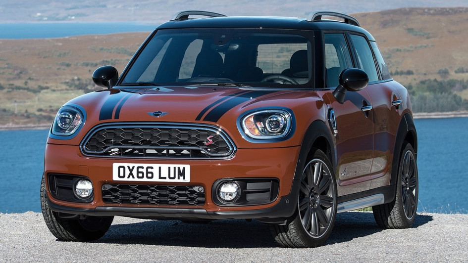 Mini-Countryman-2017-10