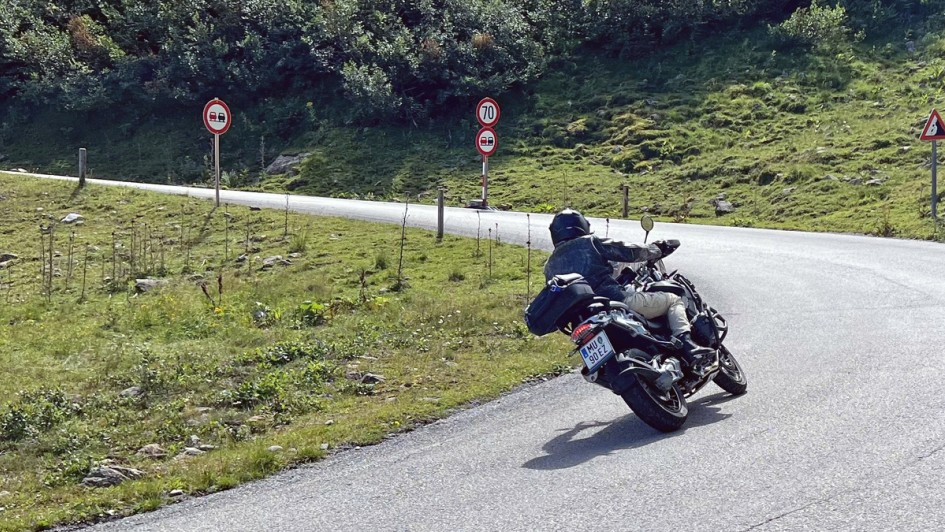 AH-Motorradtour-2026-1-12