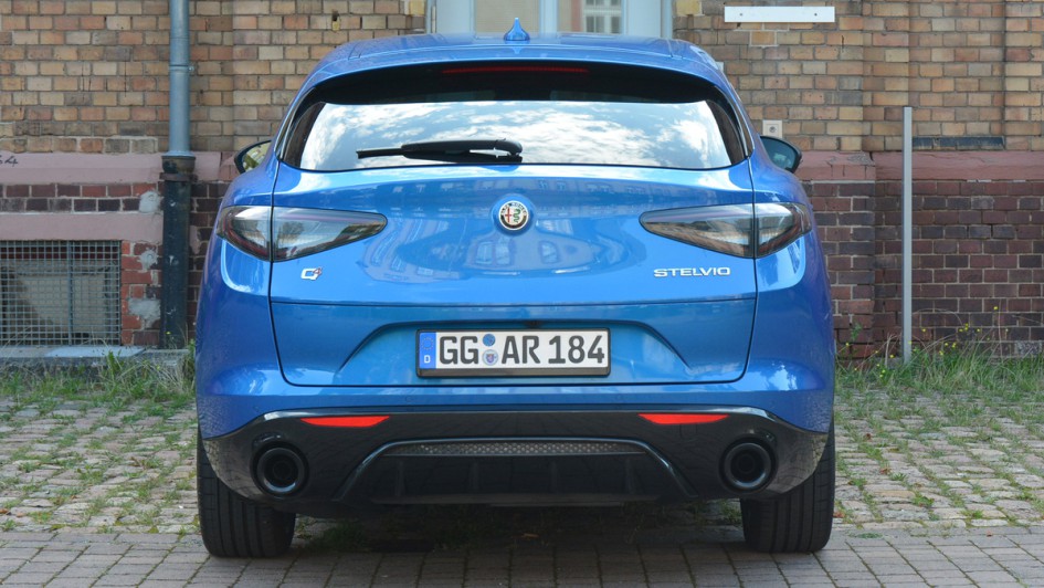 Alfa Romeo Stelvio Test (2023)