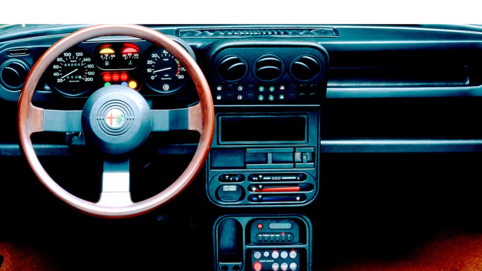 40 Jahre Alfa 33 (Tipo 905)