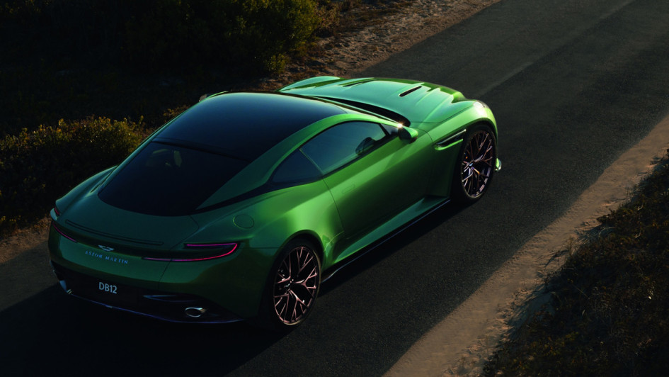 Aston Martin DB12