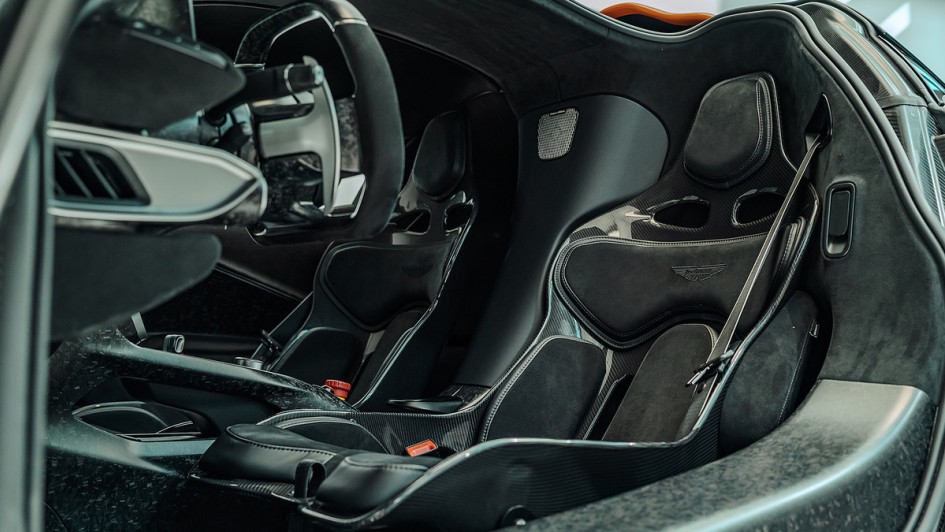 Aston Martin Valhalla (2025)