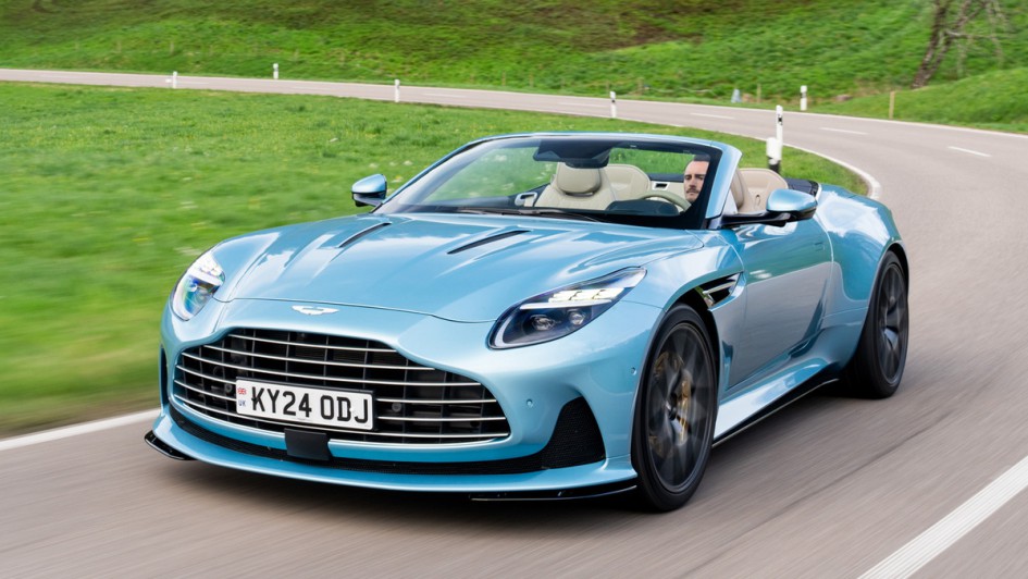 Aston Martin DB12 Volante