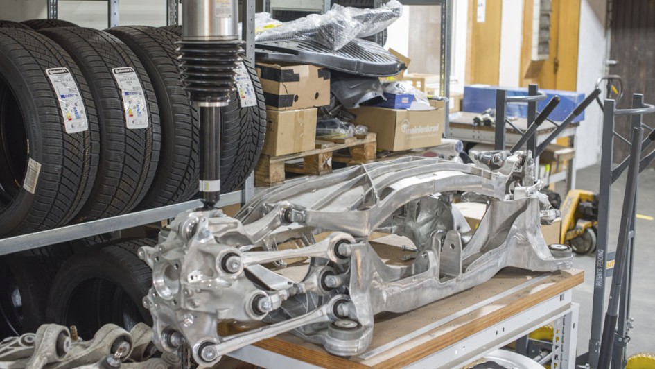 Die größere Baustelle sind die Bauteile, die laut dem jungen Bayern oft nicht auf Langlebigkeit ausgelegt sind. Deshalb haben die Oberbayern eigene Bauteile entwickelt und patentieren lassen. Gefertigt werden diese exklusiv von einem Partner.