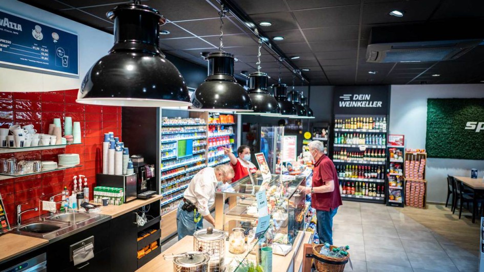 Sprint Tankstelle Theke