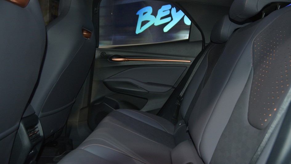 Cupra Raval, Elektroauto, Kleinwagen, Sitze, Rücksitze