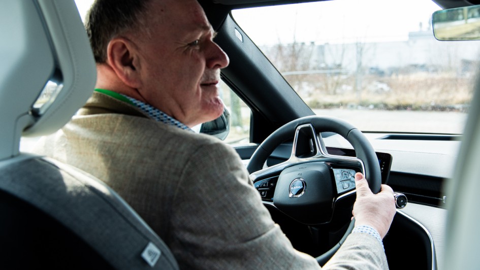 Eine ideale Sitzposition gibt es im Volvo EX90 kostenfrei