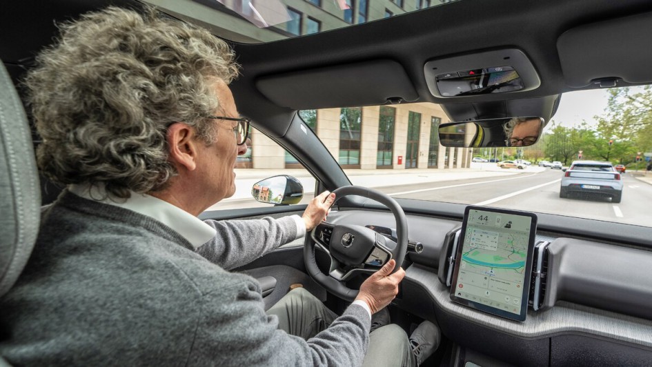 Am Nachmittag surrten dann alle EX30 los. Auf der Strecke durchs Altmühltal konnte man den kleinsten Schweden kennenlernen.