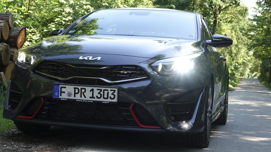 Das klassische Kia-Design steht dem Kompakt-Ceed gut.