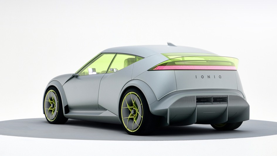 Hyundai Concept Three 