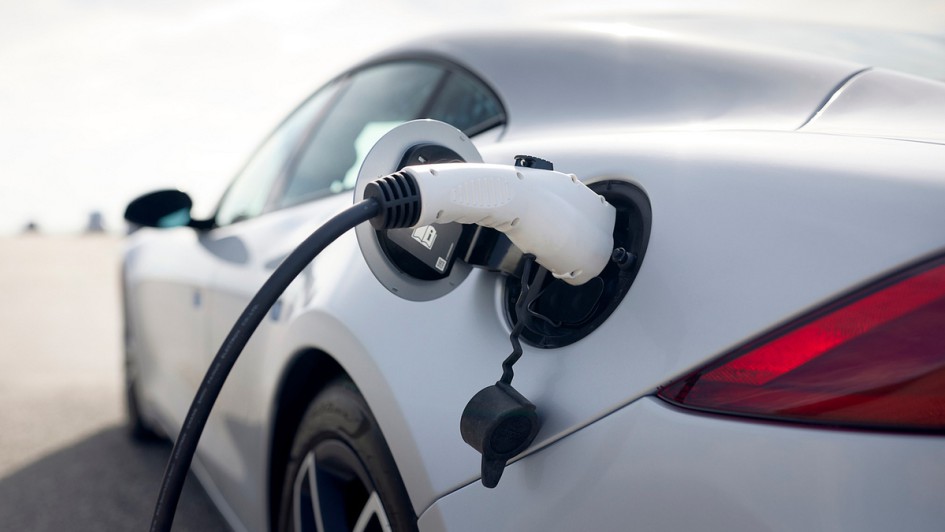 Karma Revero EREV Hybrid