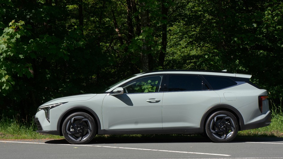 Kia K4 Sportswagon