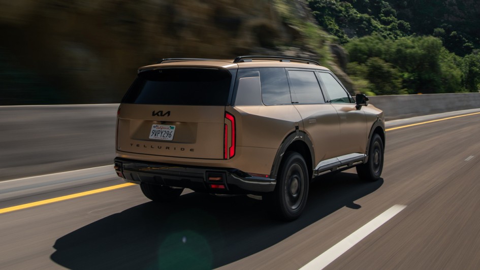 24407_2027_Kia_Telluride_X-Pro.jpg