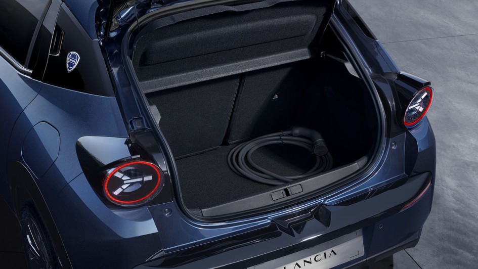 Lancia Ypsilon (2024)