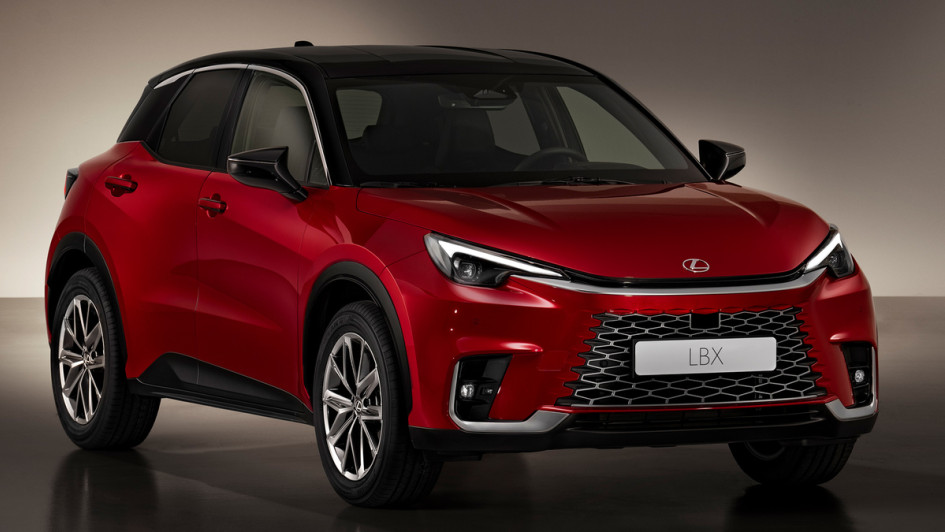 Lexus LBX (2023)