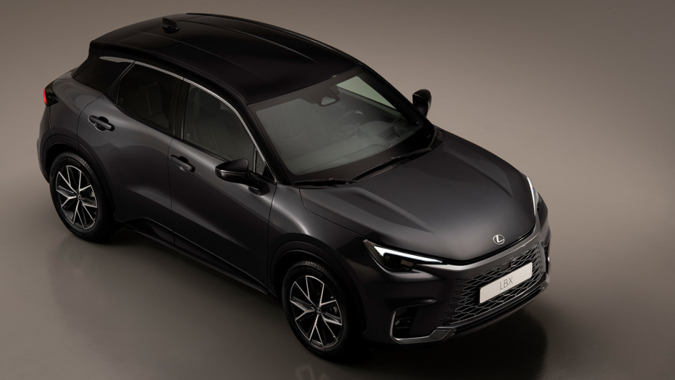 Lexus LBX (2023)
