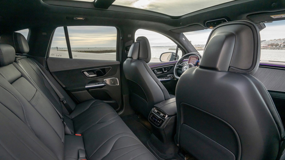 Mercedes-Benz EQE SUV (2024)