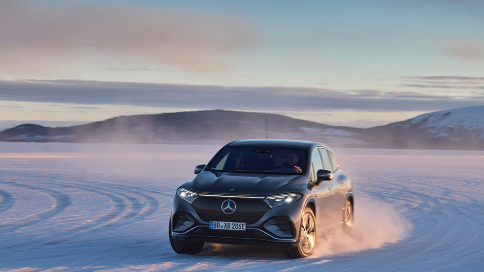 Drehmomentstark und mit mächtig PS ausgestattet sind die Testfahrzeuge, wo auch an die Reifen hohe Anforderungen stellt. 