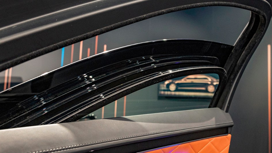 Mercedes-S--680-Guard-2