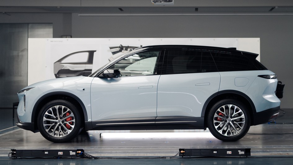 Nio EL6 (2023)