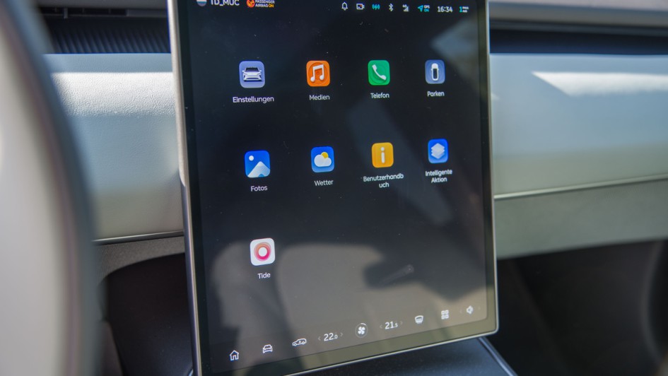 Detailansixcht der Fahrzeugapps im Nio ET5