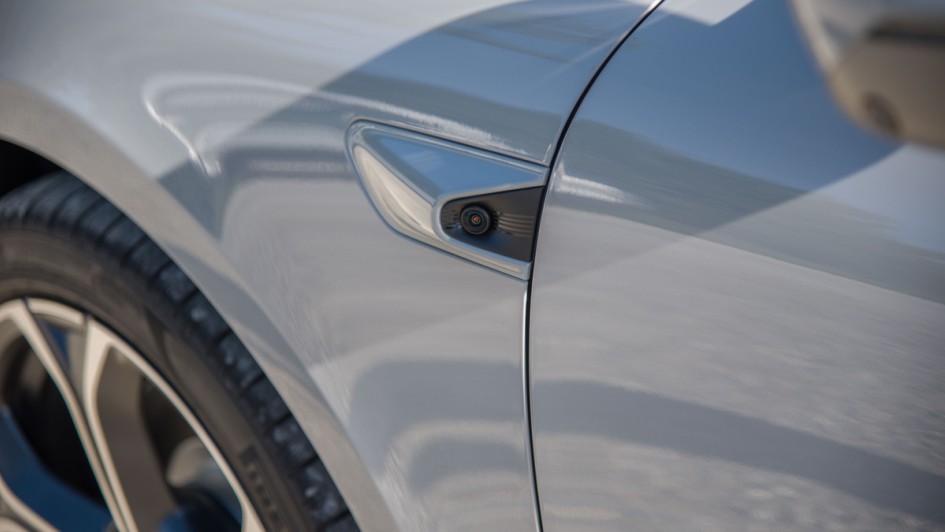 Seitenradar im Kotflügel des Nio ET5