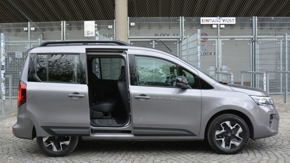 Nissan Townstar EV Test (2024)