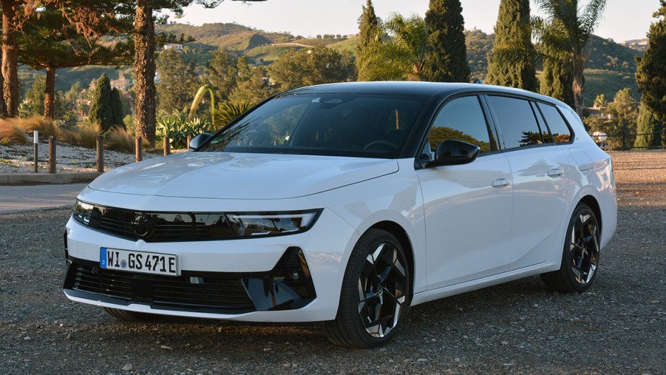 Opel Astra Sports Tourer GSe Fahrbericht (2023)