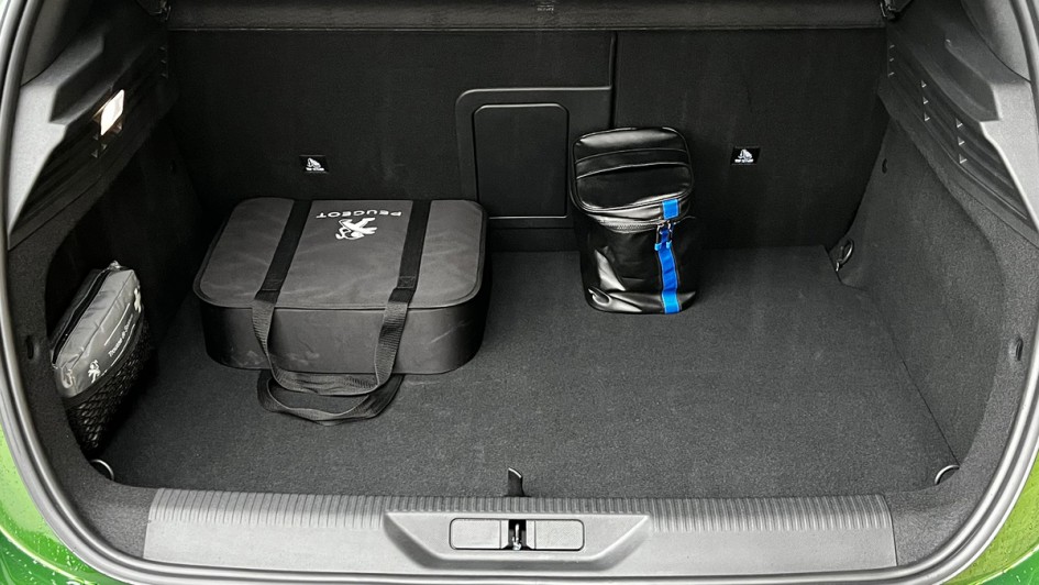 Peugeot E-308 (2024)