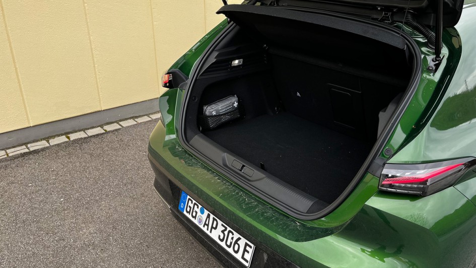 Peugeot E-308 (2024)