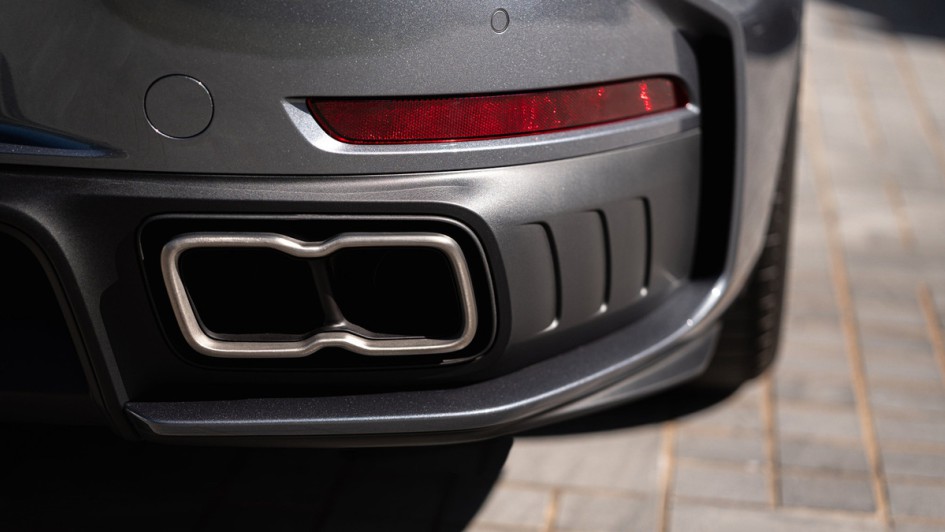 Porsche 911 Turbo S (T-Hybrid)