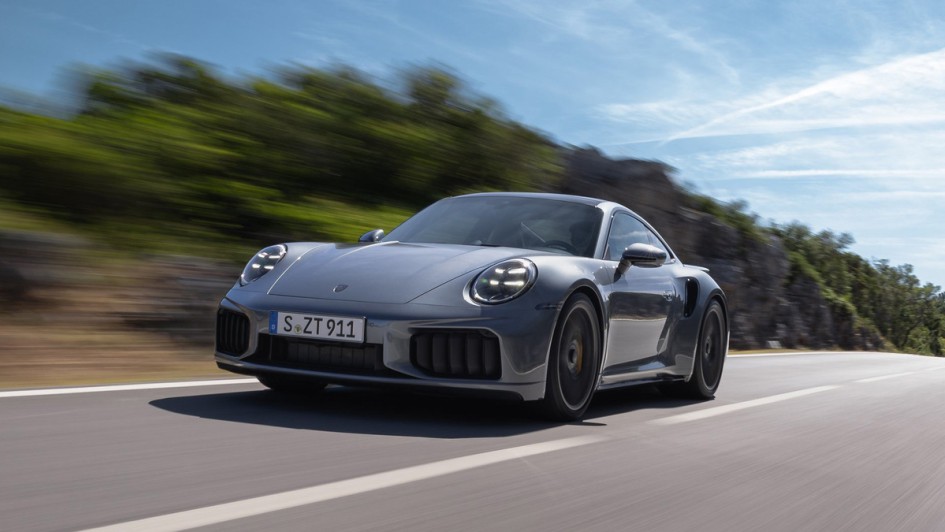 Porsche 911 Turbo S (T-Hybrid)