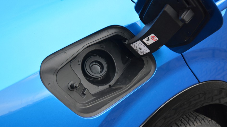 Renault Rafale, Tankdeckel, Tank