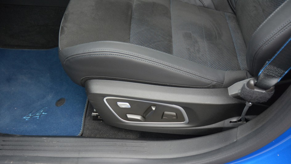 Renault Rafale, Sitz, Sitzverstellung