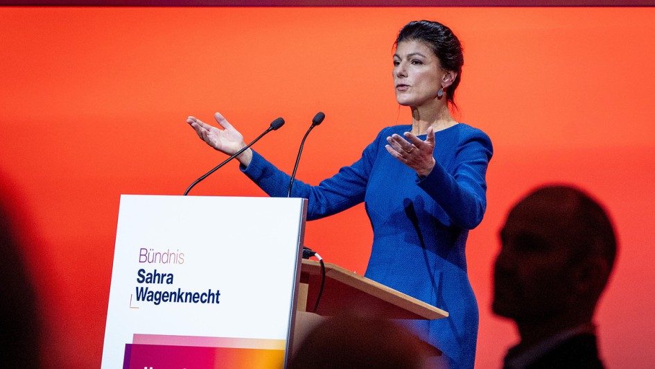 Bundesparteitag vor der Bundestagswahl 2025  BSW Bundnis Sahra Wagenknecht in Bonn  Parteigründerin und Parteivorsitzende Sahra Wagenknecht hält eine Rede vor dem Parteitag
