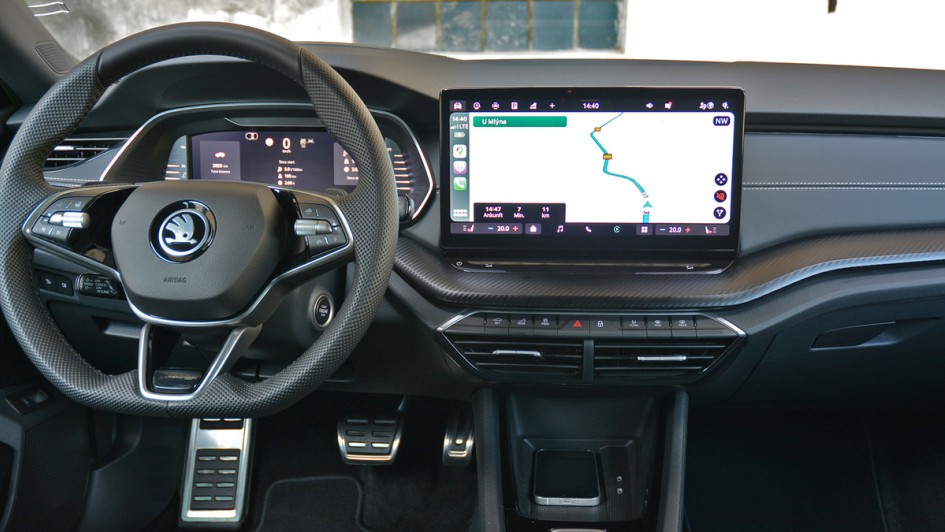 Skoda Octavia Test (2024)