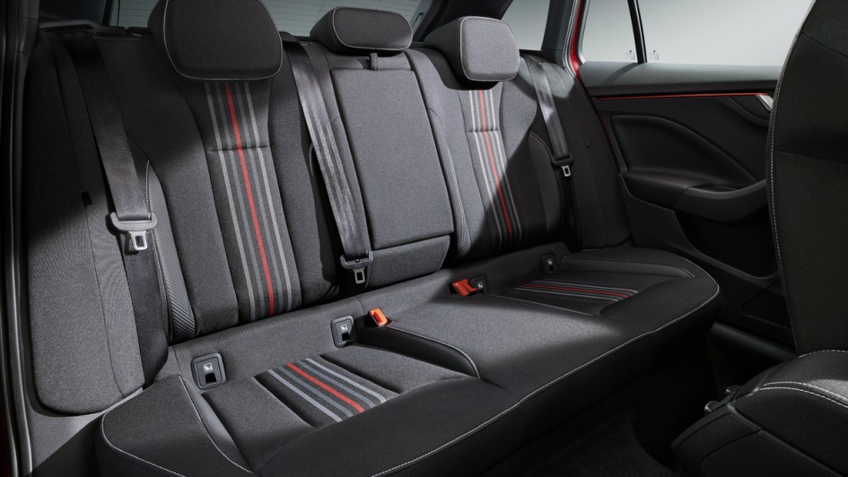 Skoda Scala Rücksitze in schwarz in der Ausstattungslinie Monte Carlo