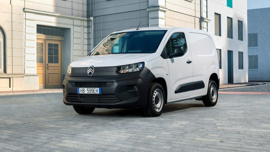 Stellantis ProOne Smart-Compact-Van