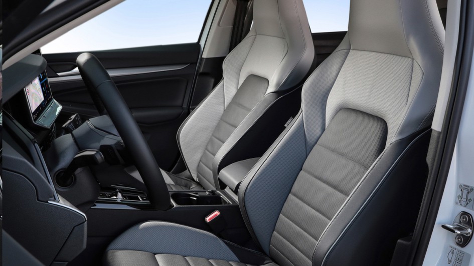 Ledersitze im VW Golf Style 2024 (Facelift)
