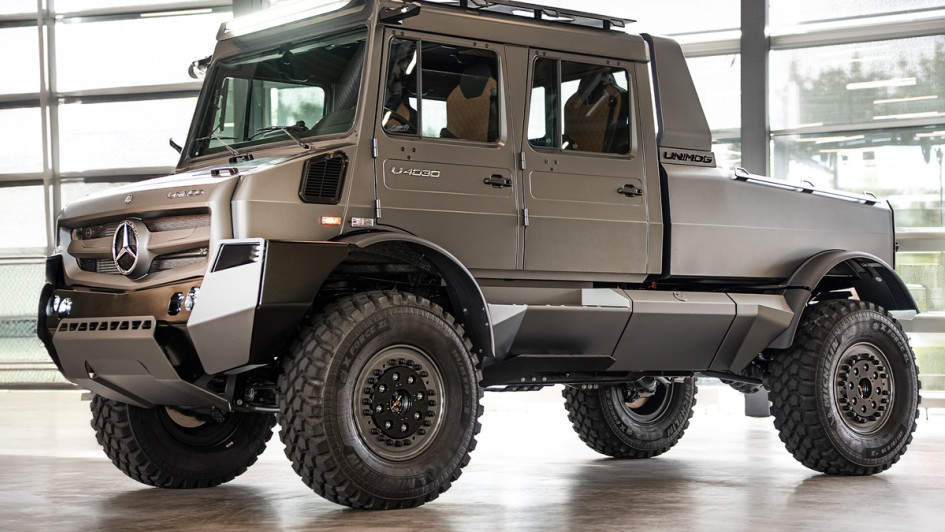 Mercedes-Benz Trucks Unimog