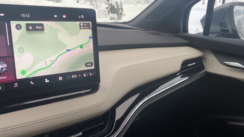 Armaturenbrett im Skoda Enyaq