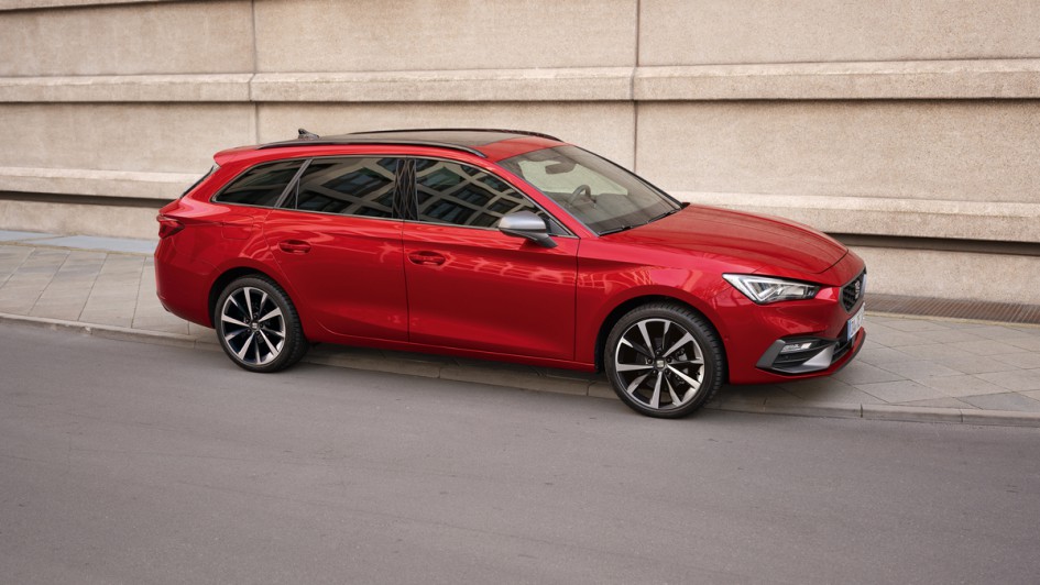 LeonSP_211200_henry_1_gfx_DSF1458-1_SFB_sRGB