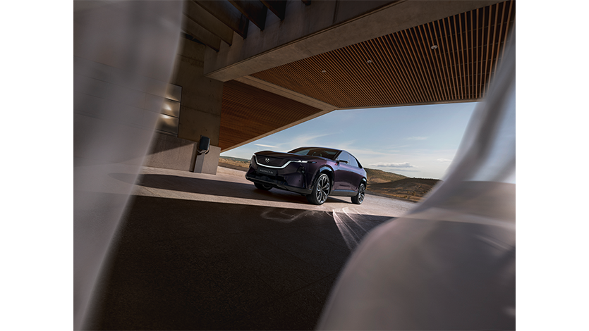 Mazda-CX6e_außen.jpg